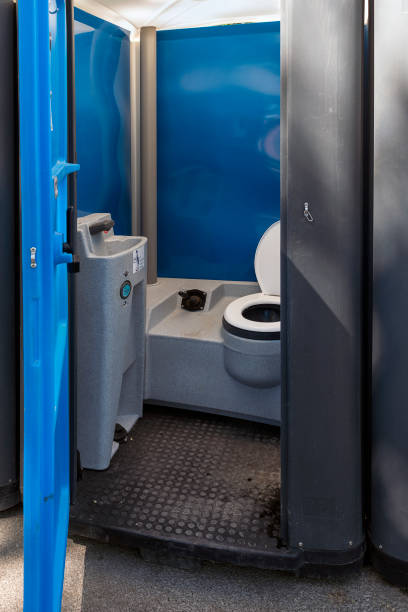 Portable bathroom rental in Woodworth, OH